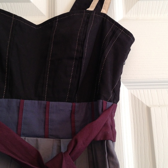 SALE!!!✅SILENCE+NOISE Picasso dress - Picture 3 of 4