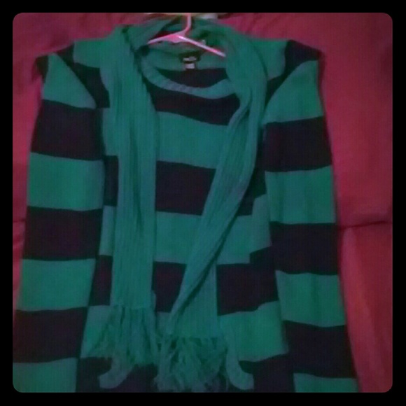 Rue21 Sweater