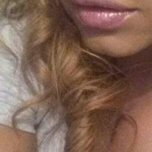 Meet your Posher, Cleo