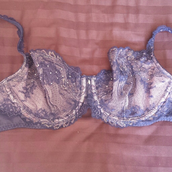 Victoria's Secret demi lace bra in Ink Blot color