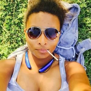 Meet your Posher, Allison