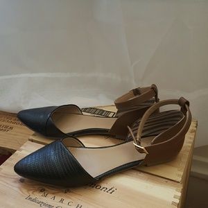 Mix No. 6 Black/Tan Leather Flats