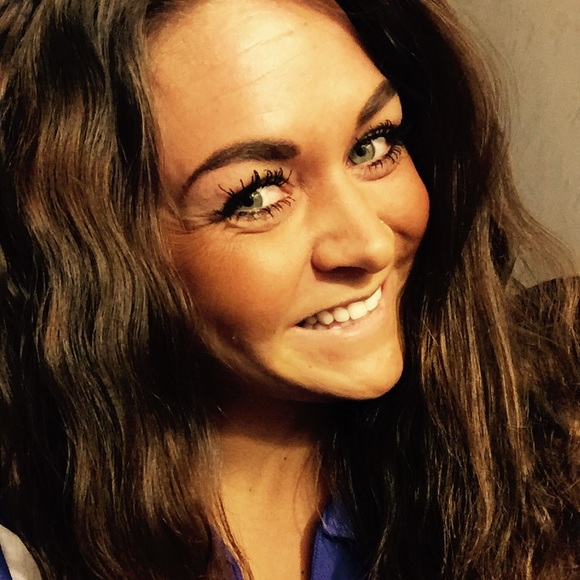 Meet your Posher, Shawna