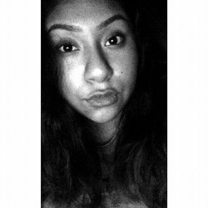 Meet your Posher, Milce