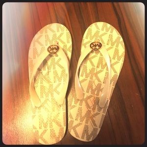 MK flip flops!