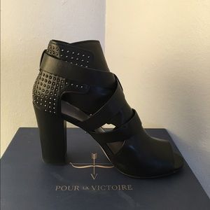 Pour la Victoire Estel bootie