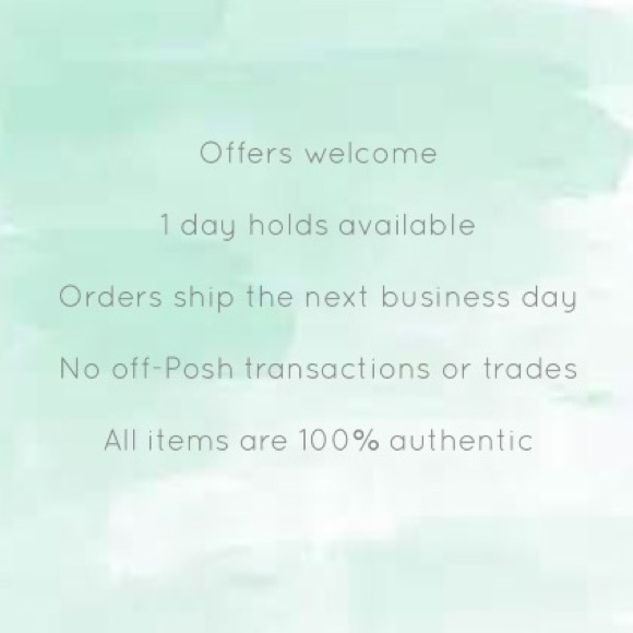 Meet your Posher, Amanda - Picture 2 of 2