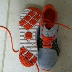 Men Puma shoes size 11