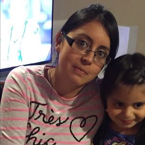 Meet your Posher, Rosana