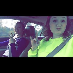 Meet your Posher, Macie