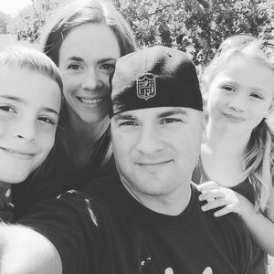 Meet your Posher, Elisha