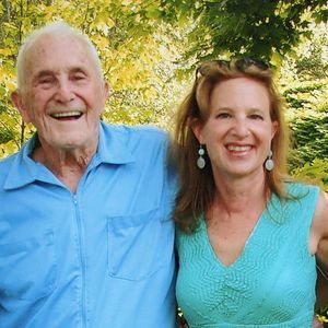 Meet your Posher, Elaine