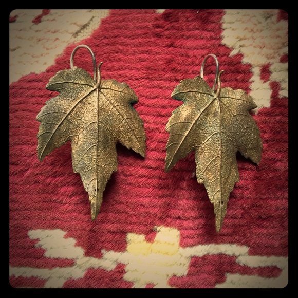 Metal maple leave earrings w/ French hooks