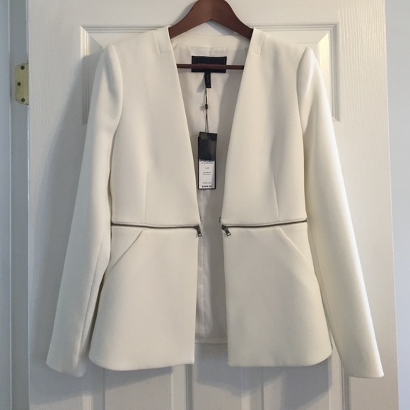 BCBGMAXAZRIA white blazer