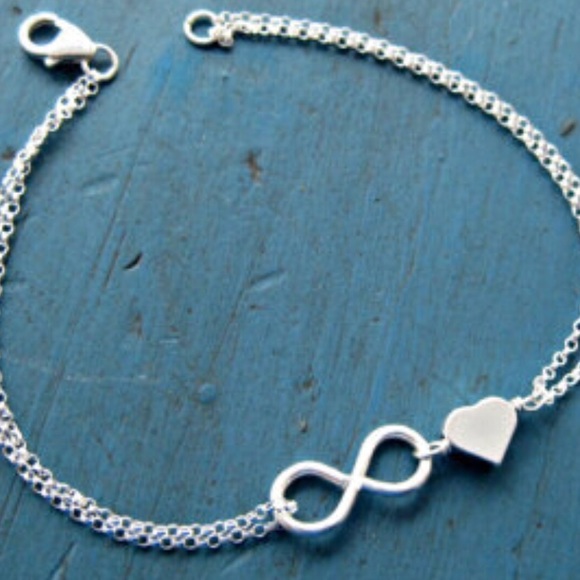 🚫SOLD🚫 Delicate Infinity Heart Bracelet! •1 Left - Picture 3 of 3