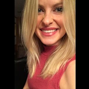 Meet your Posher, Juliana