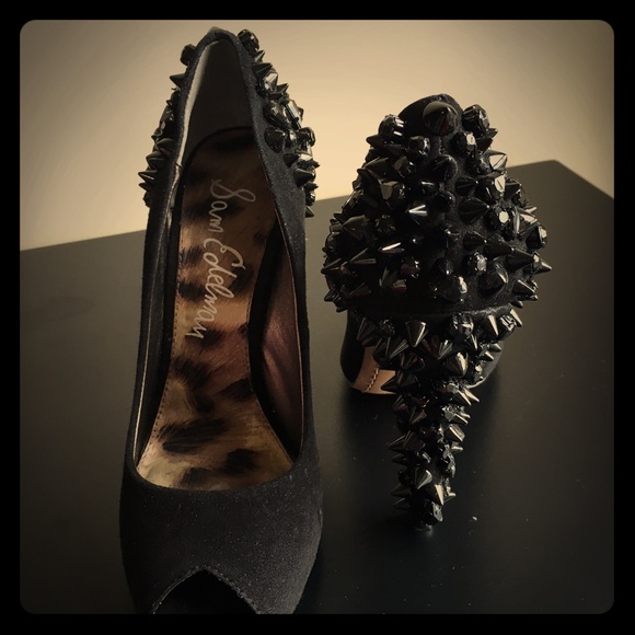 Samm Edelman Lorissa studded