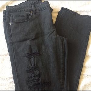 Black American Eagle jeans
