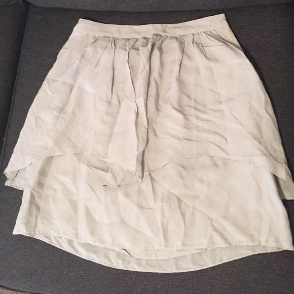 Banana Republic high waisted silk skirt