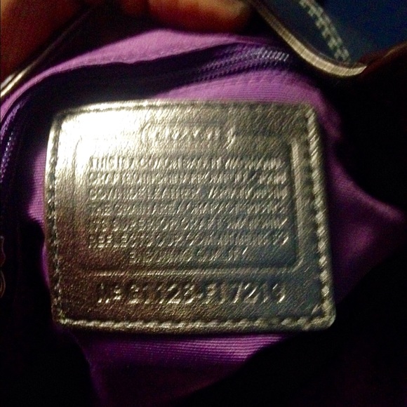 NEW Beautiful GOLD Coach!💕 - Picture 4 of 4