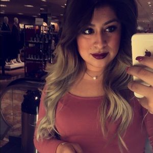 Meet your Posher, Itzel