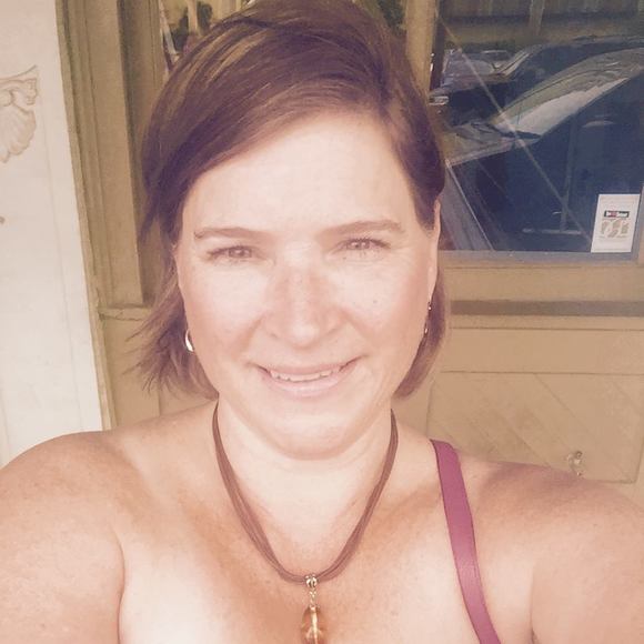 Meet your Posher, Jacqueline