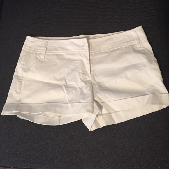 Forever 21 white shorts