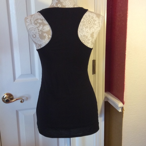 😋🌺 Black & silver tunic length tank top sequined - Picture 3 of 3