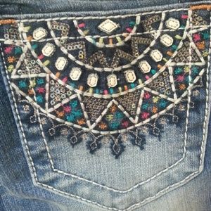 NWOT Miss Me 26 Mid-Rise Cuffed Capri