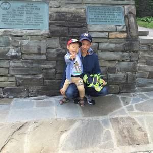 Meet your Posher, Huaren