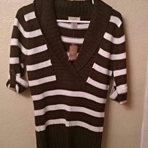 Brown white stripped top