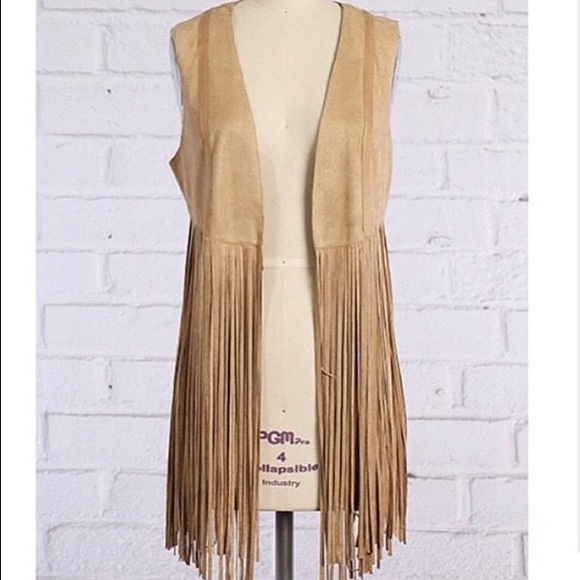 SUEDE FRINGE VEST! NEW SZ SM - Picture 1 of 1