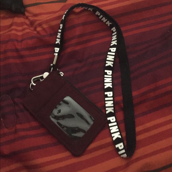 Vs id holder