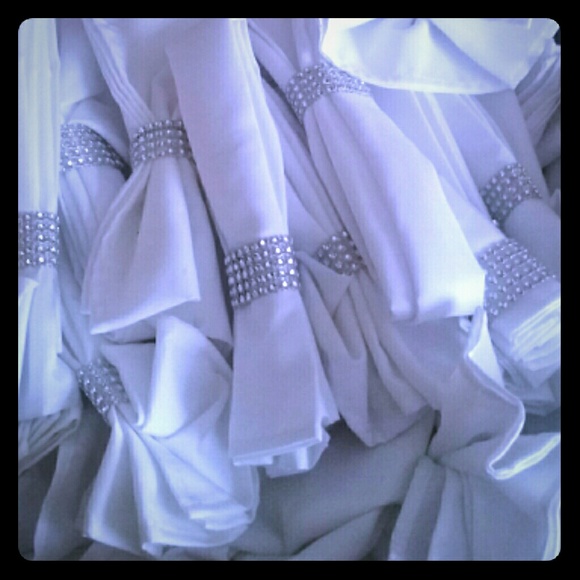 75 napkins & bling holders