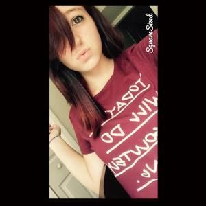 Meet your Posher, Mikayla
