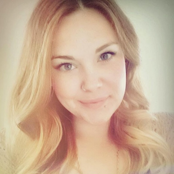 Meet your Posher, Hanah