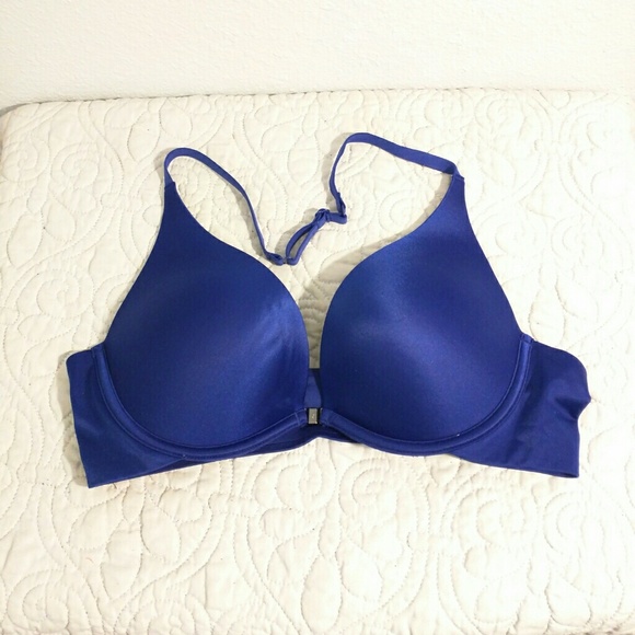Victoria's Secret Other - Victoria's Secret Plunge front clasp halter bra