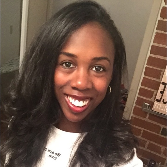 Meet your Posher, Tiffanie