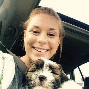 Meet your Posher, Melissa