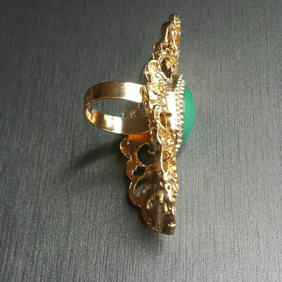 HOST PICK 3/9! Beautiful green/gold statement ring - Picture 2 of 4