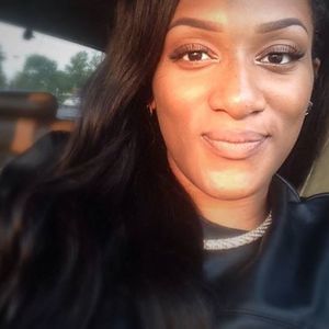Meet your Posher, Amari