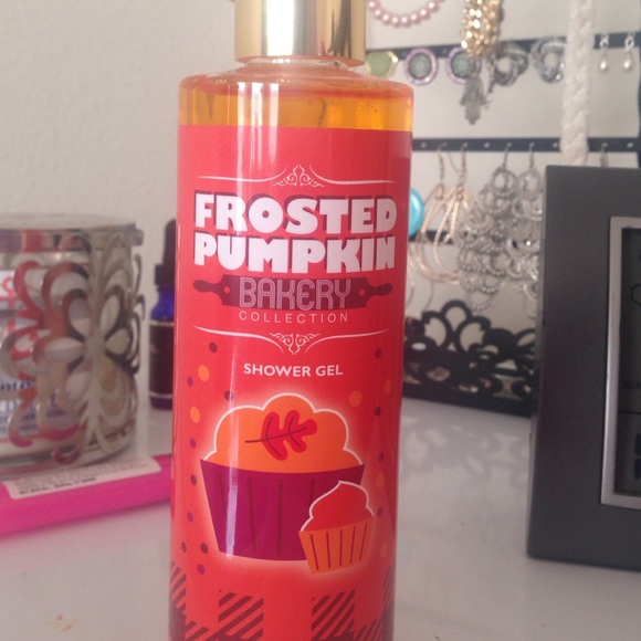8oz bottle of ulta brand body wash - Picture 4 of 4