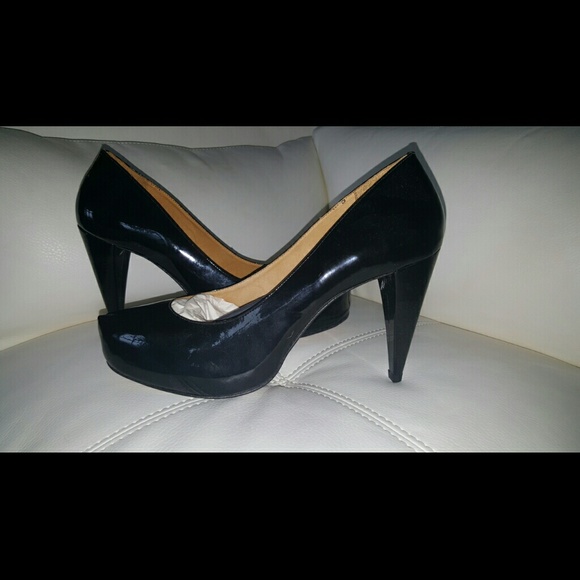 Samanta' Black Heels
