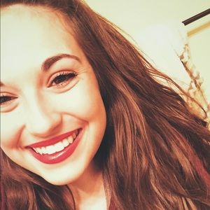 Meet your Posher, Brynne