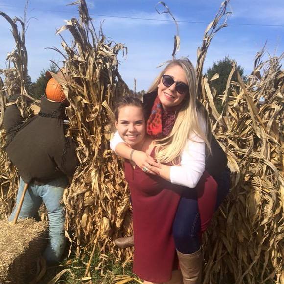 Meet your Posher, Natasha