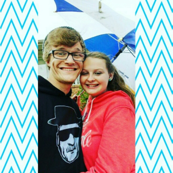 Meet your Posher, Bailey - Picture 1 of 1