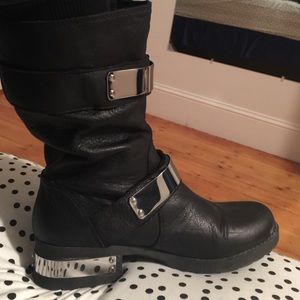 Black boots with metal