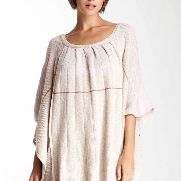 Love Stitch Poncho - Picture 2 of 5