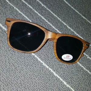 Wood looking sunglasses