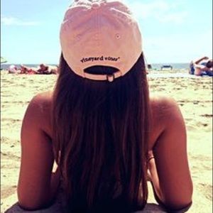 Vineyard vines pink baseball hat